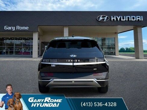 Certified 2024 Hyundai Ioniq 5 SEL AWD/4WD image 12