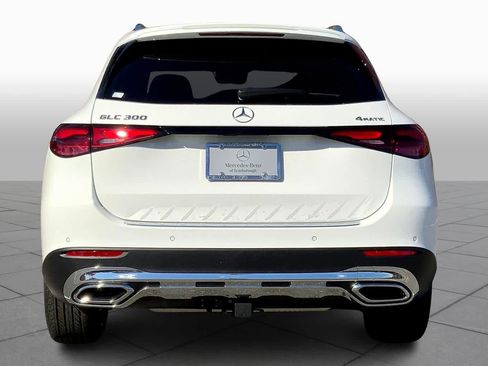 Certified 2026 Mercedes-Benz GLC 300 4MATIC image 4