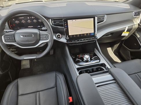 New 2026 Jeep Grand Wagoneer L Limited AWD/4WD image 23