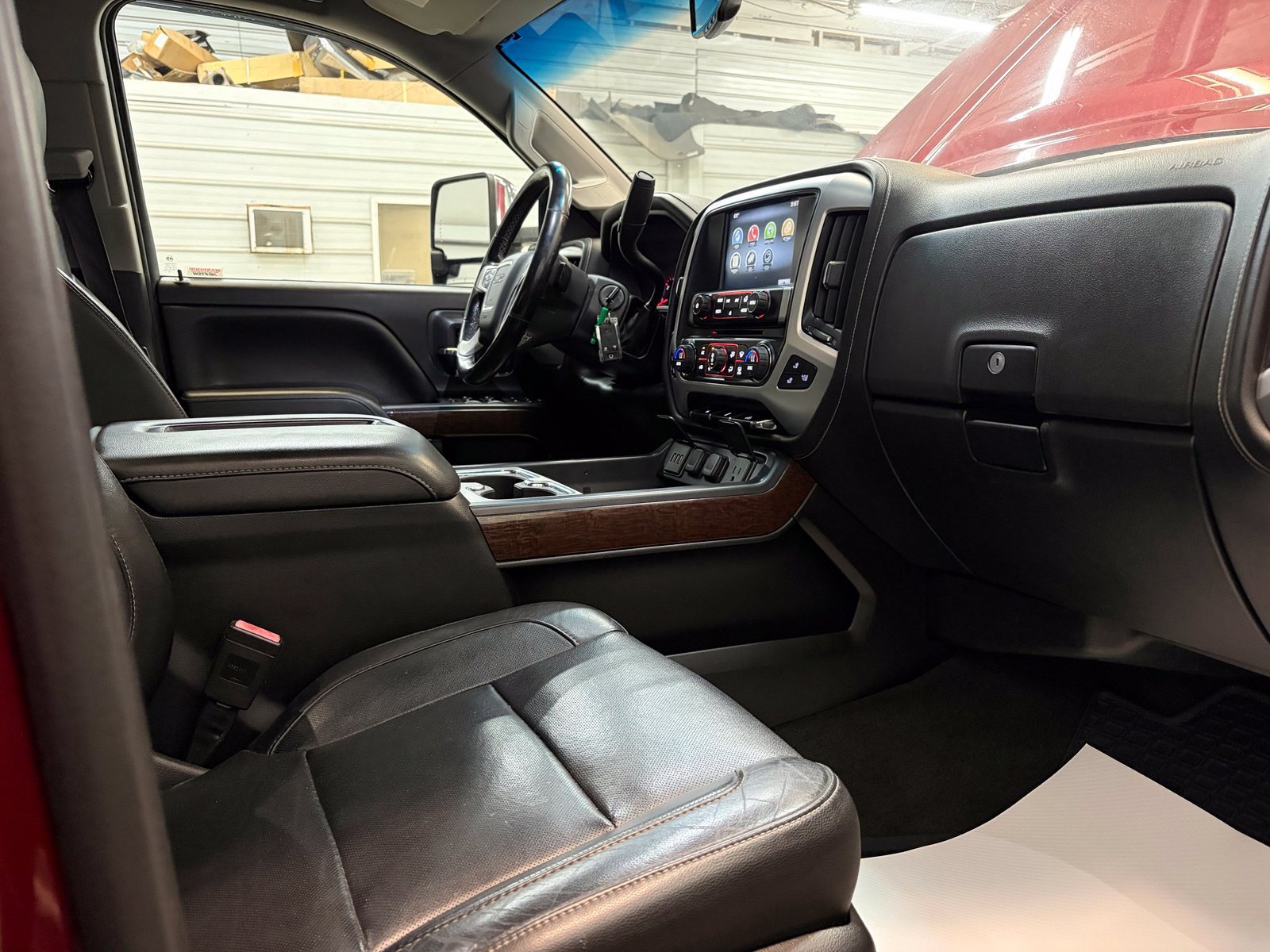 Used 2015 GMC Sierra 2500 SLT AWD/4WD image 27