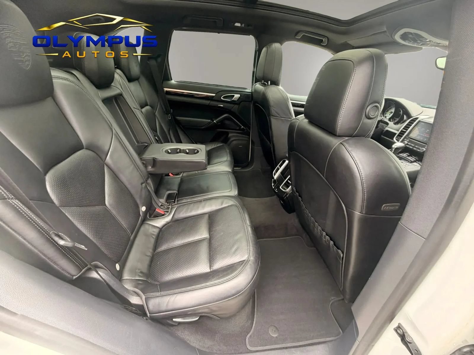 Used 2017 Porsche Cayenne S Platinum w/ Premium Package Plus (Pjy) AWD/4WD image 27