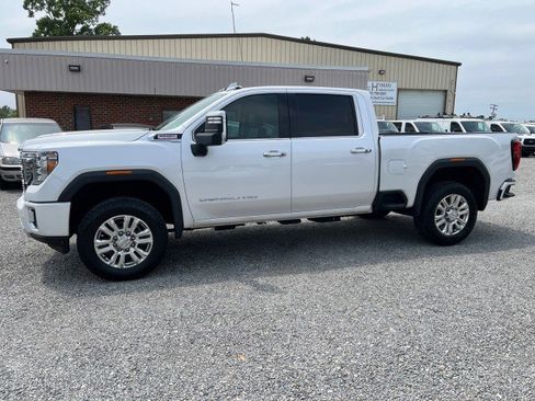 Used 2020 GMC Sierra 2500 Denali w/ Denali Ultimate Package AWD/4WD image 1