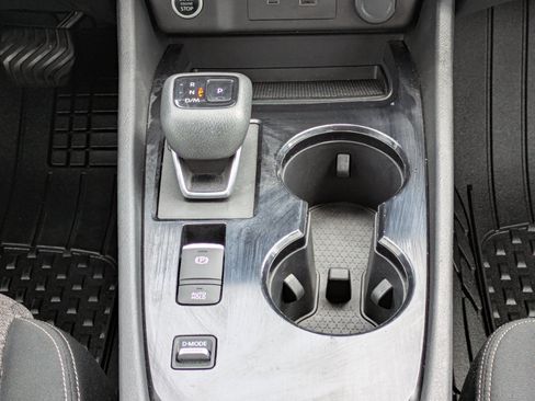 Used 2023 Nissan Rogue SV FWD image 16