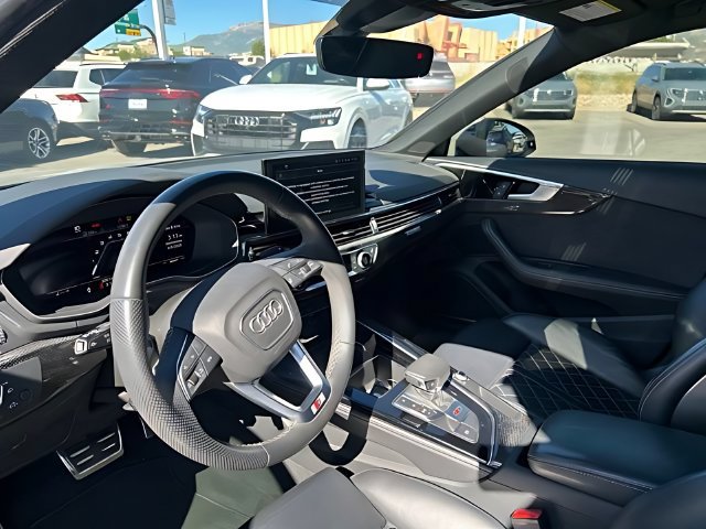 Used 2023 Audi S4 Premium Plus w/ Premium Plus Package AWD/4WD image 18