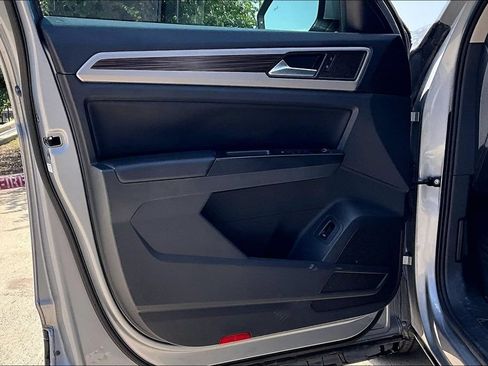 Used 2021 Volkswagen Atlas SE AWD/4WD image 21