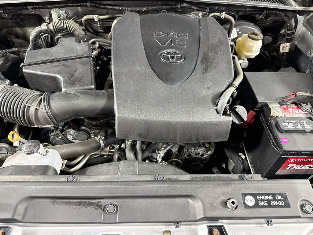 Used 2019 Toyota Tacoma TRD Sport w/ Technology Package AWD/4WD image 30