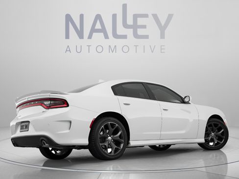 Used 2019 Dodge Charger SXT w/ Leather Interior Group RWD image 9