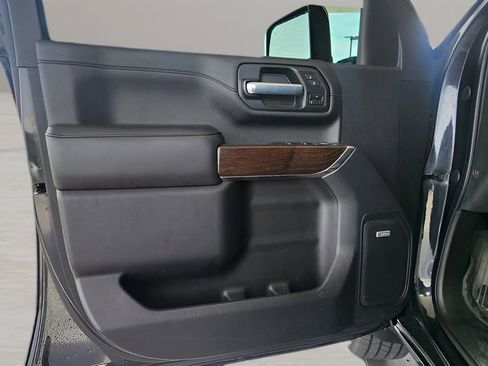 Used 2021 GMC Sierra 2500 Denali w/ Denali Ultimate Package image 14