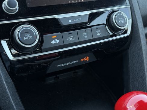 Used 2020 Honda Civic Sport image 23