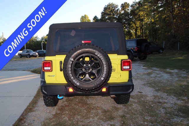Used 2023 Jeep Wrangler Unlimited w/ Cold Weather Group AWD/4WD image 2