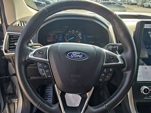 Used 2022 Ford Edge SEL AWD/4WD image 15