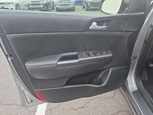 Used 2020 Kia Sportage S AWD/4WD image 14