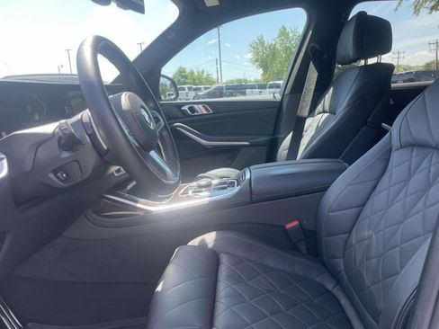 Used 2024 BMW X7 xDrive40i w/ M Sport Package AWD/4WD image 17