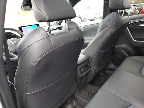 Used 2024 Toyota RAV4 XSE image 33