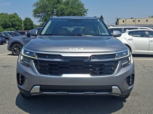 Used 2024 Kia Seltos SX AWD/4WD image 2