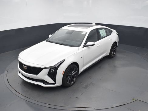New 2026 Cadillac CT5 Sport AWD/4WD image 39