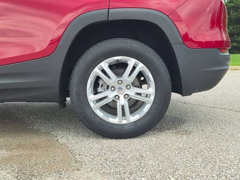 Used 2021 GMC Terrain SLE w/ Driver Convenience Package AWD/4WD image 9