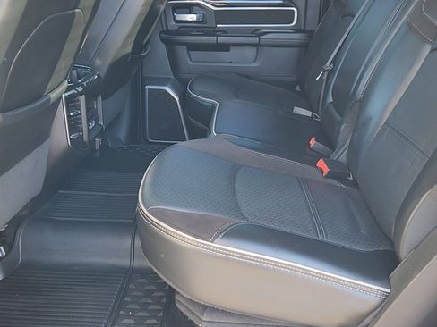 Used 2021 RAM 2500 Laramie w/ Night Edition image 14