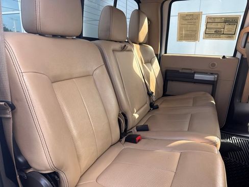 Used 2016 Ford F350 Lariat w/ Lariat Ultimate Package AWD/4WD image 33