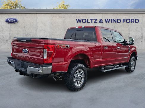 Used 2019 Ford F250 XLT w/ XLT Premium Package image 6