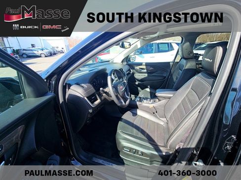 Used 2023 GMC Terrain Denali w/ Black Diamond Edition image 15