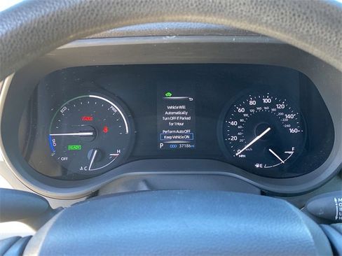 Used 2024 Toyota Sienna LE image 15