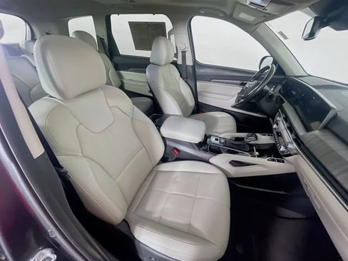 Used 2024 Kia Telluride EX FWD image 31
