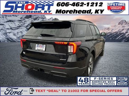 New 2026 Ford Explorer ST-Line w/ ST-Line Street Pack image 5