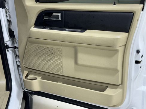 Used 2015 Ford Expedition XL image 61