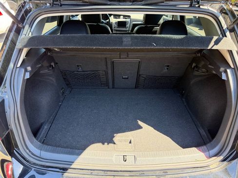 Used 2017 Volkswagen Golf Wolfsburg Edition FWD image 13