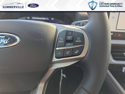 New 2026 Ford Explorer Active RWD image 20
