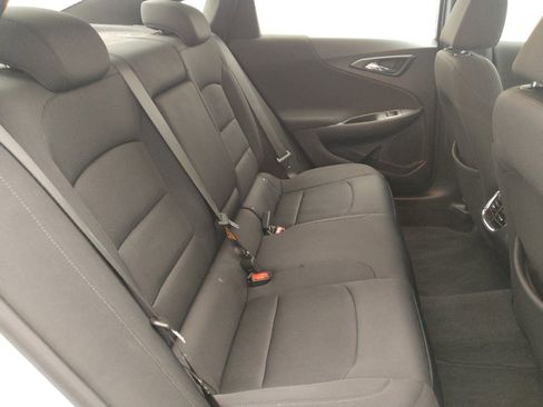 Used 2020 Chevrolet Malibu LT FWD image 19