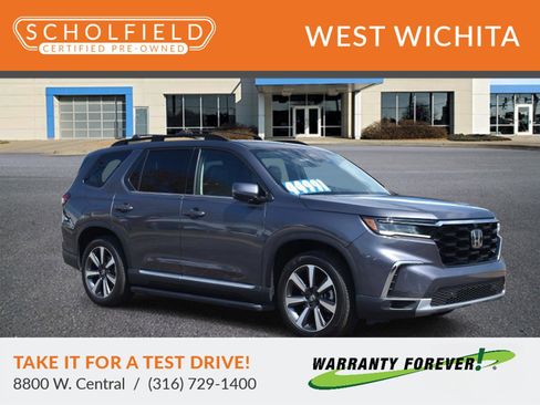 Used 2023 Honda Pilot Elite image 1