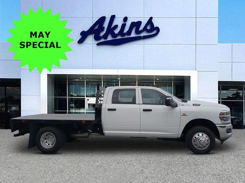 New 2025 RAM 3500 Tradesman w/ Chrome Appearance Group AWD/4WD image 1