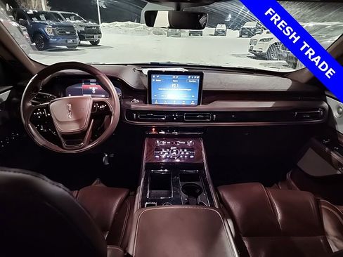 Certified 2023 Lincoln Aviator Black Label image 16