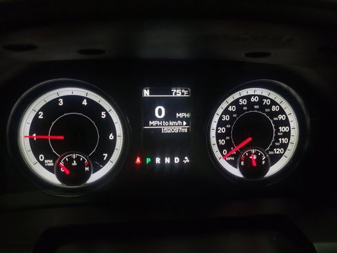 Used 2014 RAM 1500 Express AWD/4WD image 23