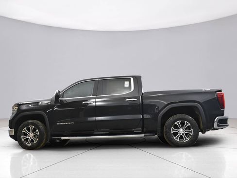 Used 2024 GMC Sierra 1500 SLT w/ X31 Off-Road Package image 45