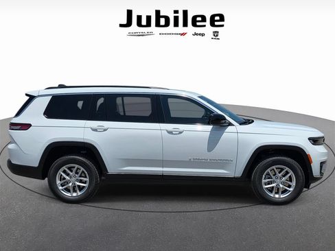 New 2026 Jeep Grand Cherokee L 2WD image 37