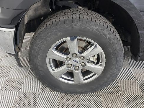 Used 2018 Ford F150 XLT w/ Equipment Group 302A Luxury AWD/4WD image 8