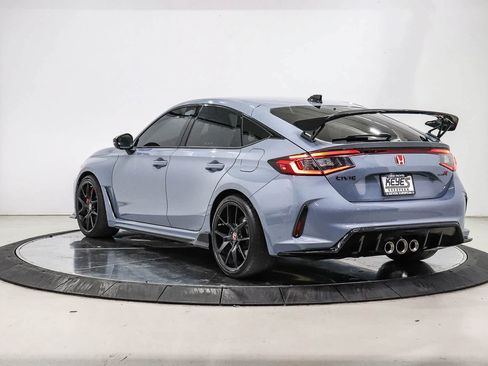 Used 2024 Honda Civic Type R image 2