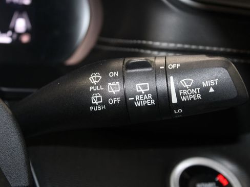 Used 2024 Jeep Grand Cherokee Altitude AWD/4WD image 39