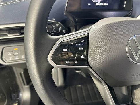 Used 2024 Volkswagen ID.4 Pro S image 15