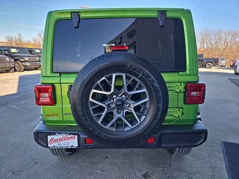 New 2026 Jeep Wrangler Sahara AWD/4WD image 8