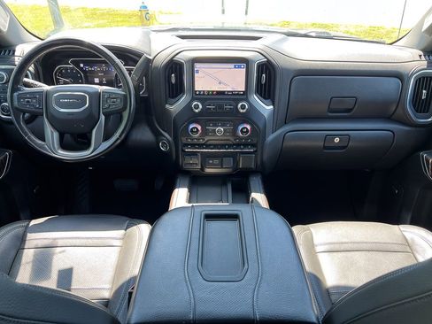 Used 2020 GMC Sierra 1500 Denali w/ Denali Ultimate Package AWD/4WD image 32
