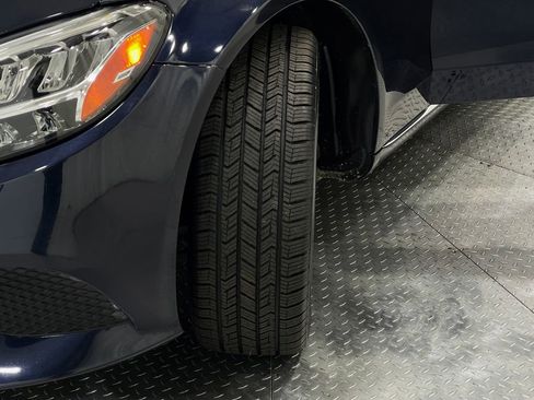 Used 2019 Mercedes-Benz C 300 4MATIC Sedan image 36