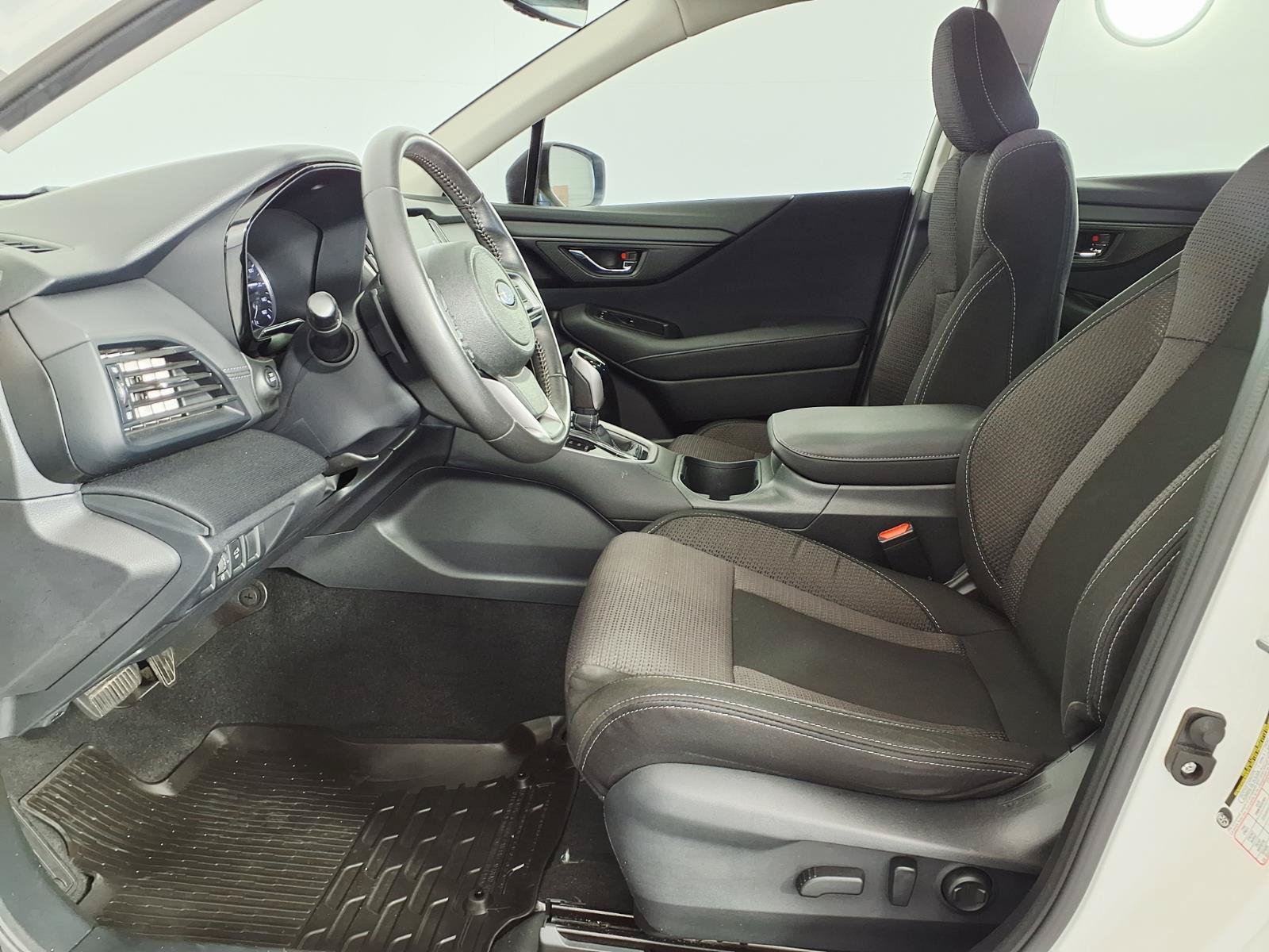 Used 2024 Subaru Outback Premium w/ Popular Package #1A AWD/4WD image 13