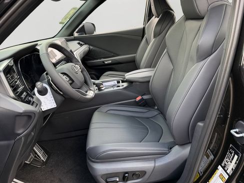 New 2026 Lexus TX 500h AWD image 13