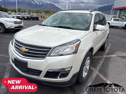 Used 2014 Chevrolet Traverse LT image 12