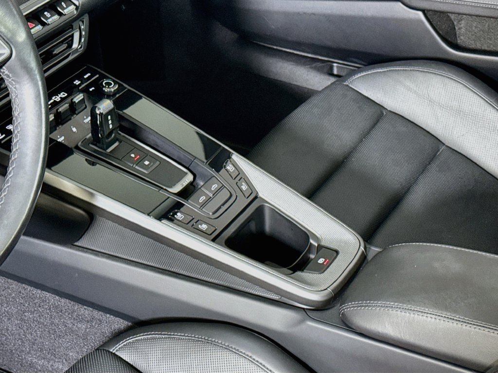 Certified 2023 Porsche 911 Targa 4S AWD/4WD image 18