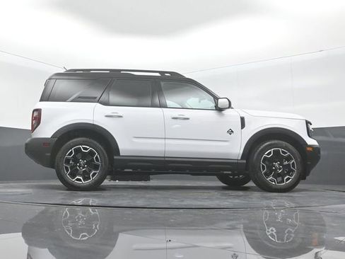 New 2025 Ford Bronco Sport Outer Banks image 24